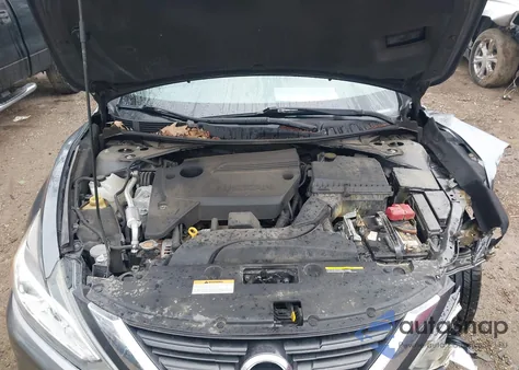 2016 Nissan Altima 2.5/2.5 S/2.5 Sl/2.5 Sr/2.5 Sv z USA, uszkodzony, nr VIN 1N4AL3AP5GC246212